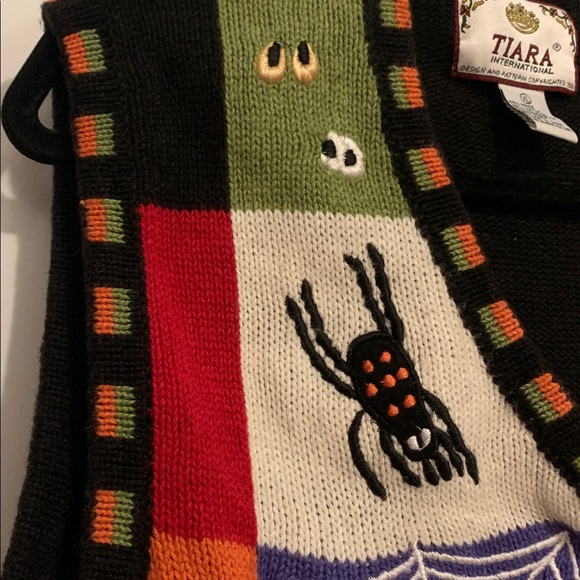 Vintage Tiara Halloween Patchwork Vest - Black, Orange, Purple, Green - Picture 7 of 11